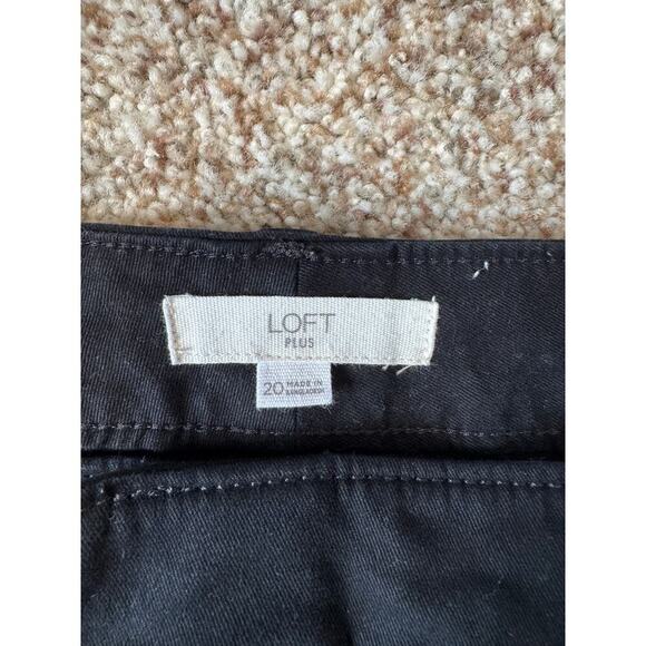 LOFT Plus Bermuda Chino Shorts, size Women's 20, Black - Picture 4 of 7